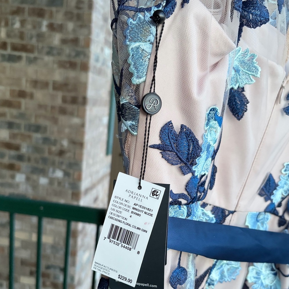 🆕 Adrianna Papell Nude & Blue Embroidered Mesh Gown Floral Column Dress Size 4 - Picture 16 of 17